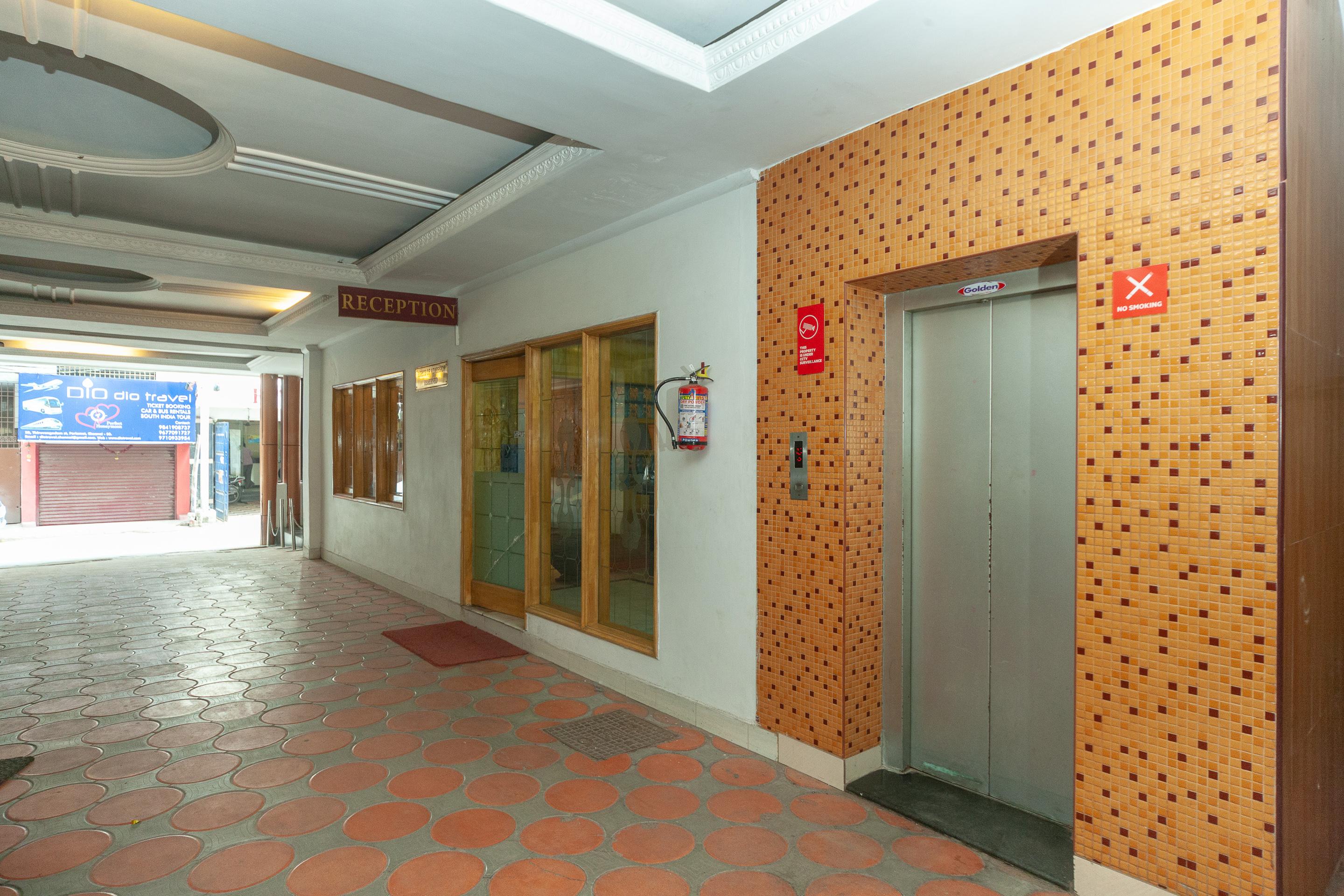 Fabexpress Marigold I Hotel New Delhi Luaran gambar